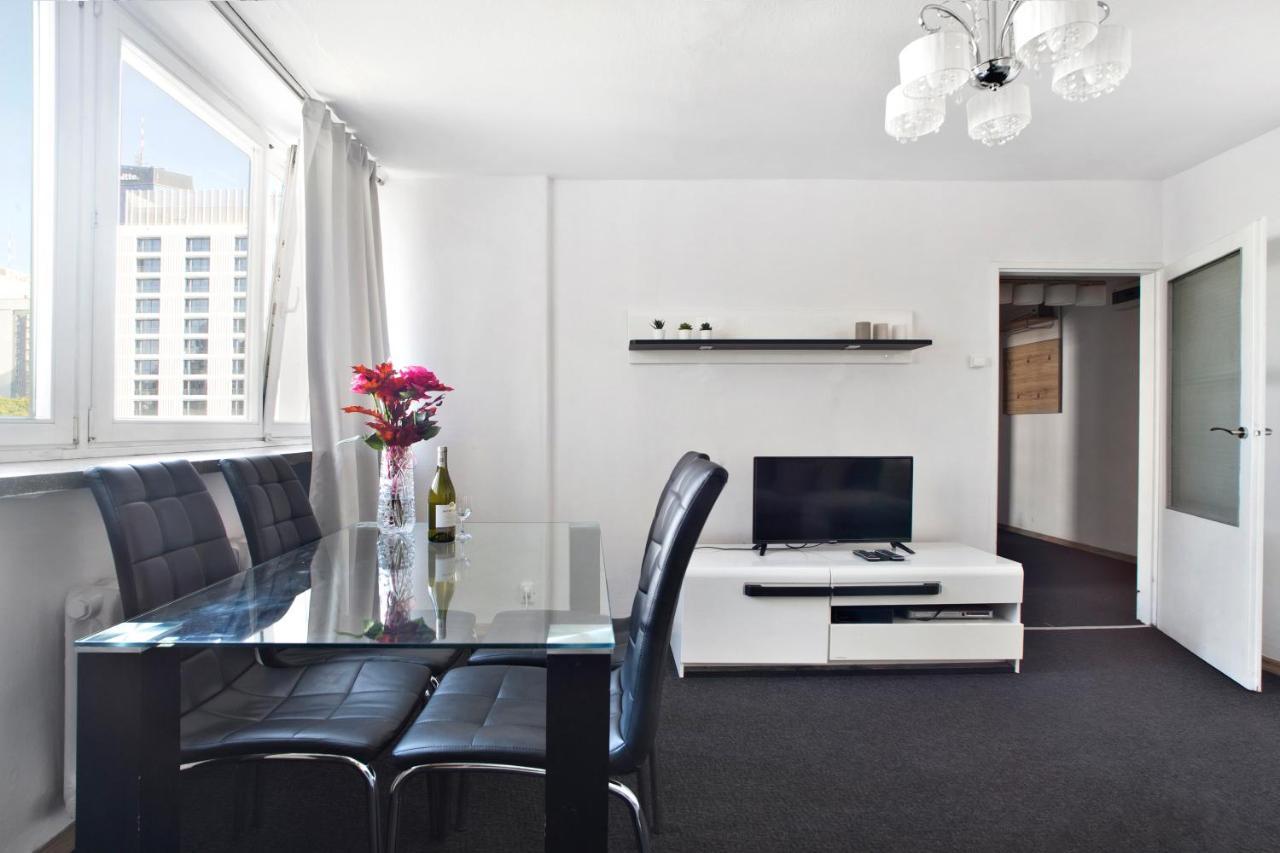 P&O Apartments Emilii Plater Warsawa Bagian luar foto